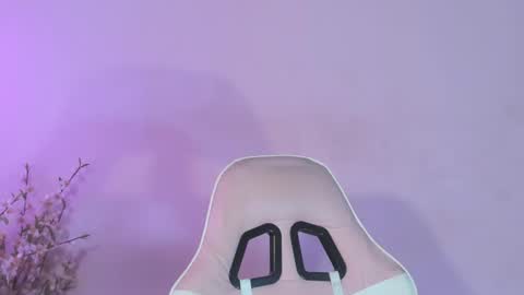 Snapshot of angeli_sexi chatting on February 23, 1:02 am Carolina online show from February 23, 1:02 am