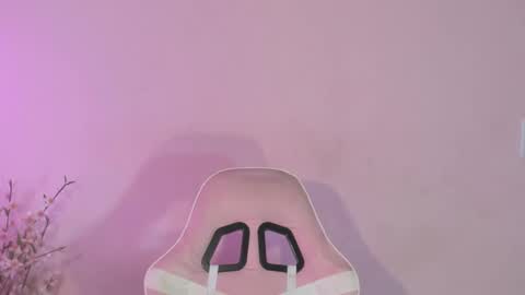 Snapshot of angeli_sexi chatting on February 24, 12:09 am Carolina online show from February 24, 12:09 am