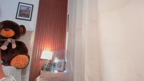 Carolina online show from May 15, 11:01 pm