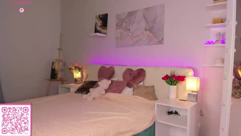 Emma online show from January 18, 1:09 am