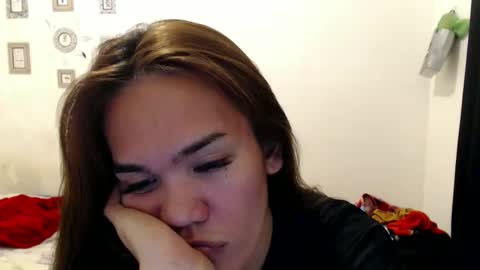 Snapshot of angelic_slutxx chatting on January 20, 5:27 pm Yhanna online show from January 20, 5:27 pm