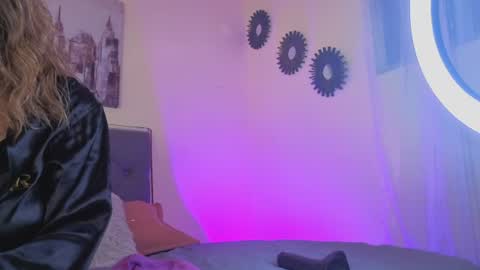 Snapshot of angelica_bouvier chatting on July 7, 7:23 am C A L L M E A N G E L online show from July 7, 7:23 am