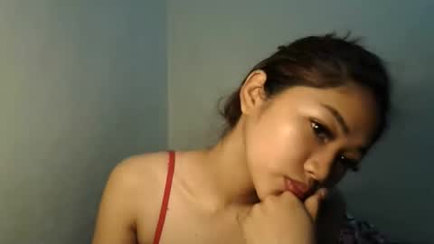 Snapshot of angelicagoddesslover chatting on April 27, 4:43 am angelicagoddesslover online show from April 27, 4:43 am