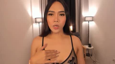 Snapshot of angelicajones69 chatting on May 18, 11:27 am SweetAngelica online show from May 18, 11:27 am