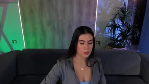  Angelica Vega  online show from October 14, 7:25 pm