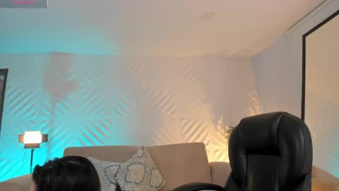 Snapshot of angelicavega_ chatting on April 25, 8:17 pm Angelica Vega online show from April 25, 8:17 pm