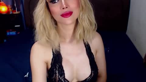 MS. AMALIA online show from April 1, 1:41 pm