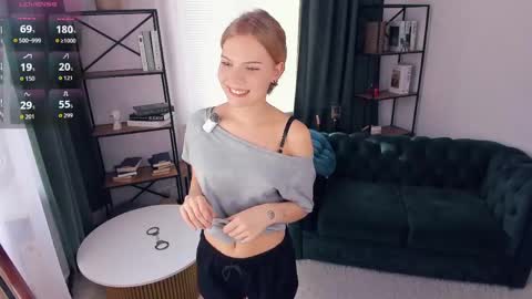 Alice WOW online show from May 3, 8:20 am