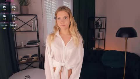 Alice WOW online show from May 29, 8:34 am