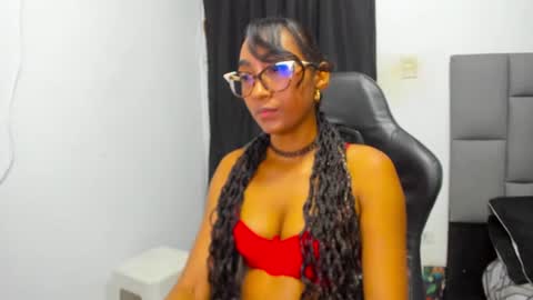 Snapshot of angelinamurphy chatting on July 17, 3:24 am AngelinaMurphy online show from July 17, 3:24 am