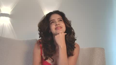   online show from March 31, 6:41 pm