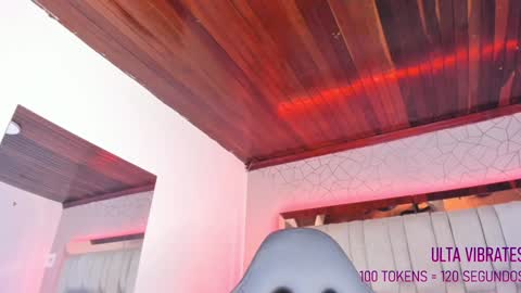 Snapshot of angelineheet chatting on December 19, 6:56 am Angeline Heet online show from December 19, 6:56 am