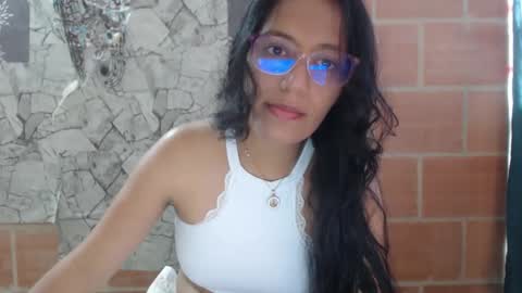 angela online show from February 1, 5:16 pm