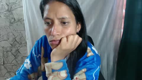 angela online show from September 14, 10:42 pm