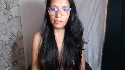 angela online show from September 22, 4:58 am