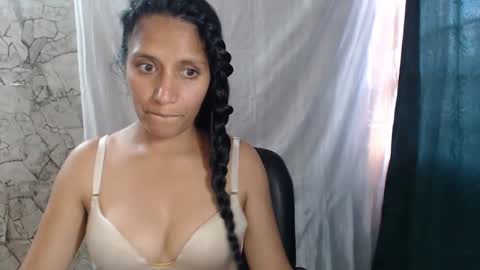 angela online show from September 30, 10:15 pm
