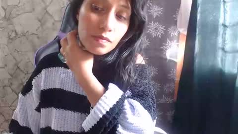 Snapshot of angelitaa_hot chatting on April 20, 9:16 pm angela online show from April 20, 9:16 pm
