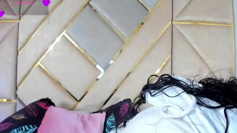 Snapshot of angelitafrodita chatting on April 15, 9:16 am A F R O D I T A online show from April 15, 9:16 am