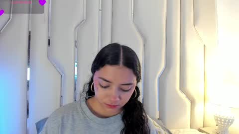 Snapshot of angelitafrodita chatting on May 12, 9:28 am A F R O D I T A online show from May 12, 9:28 am