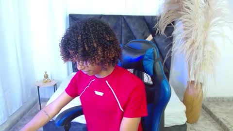 Angel online show from February 12, 9:21 pm