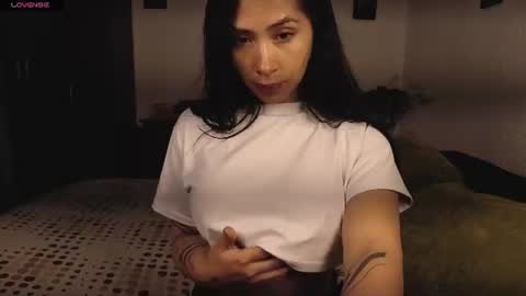  ANGELA ISABELLA  online show from June 23, 4:05 pm