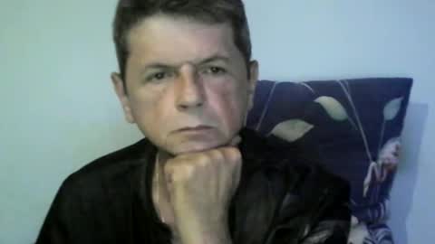 Snapshot of angelo888888 chatting on July 4, 8:04 pm angelo888888 online show from July 4, 8:04 pm