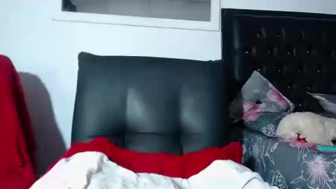 angelo online show from October 18, 5:35 pm