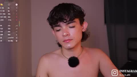 Snapshot of angelocute_ chatting on April 24, 2:47 am Angelo I work from home this is my room online show from April 24, 2:47 am