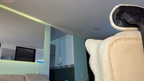 Snapshot of angeloferro1 chatting on June 23, 4:10 am Angelo Ferro online show from June 23, 4:10 am