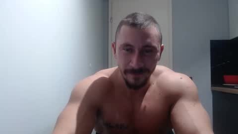  ------- SEX SHOW WITH GUYS AND GIRLS  MUSCLE SHOW online show from October 20, 3:45 pm