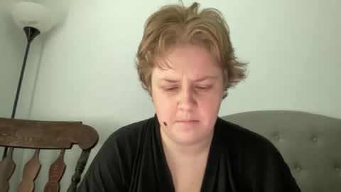 Snapshot of angeloflight273360 chatting on April 25, 7:11 pm Angel of Light online show from April 25, 7:11 pm
