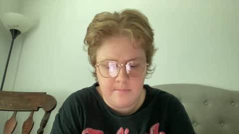 Snapshot of angeloflight273360 chatting on April 26, 7:55 pm Angel of Light online show from April 26, 7:55 pm