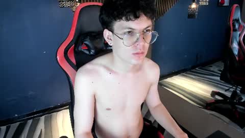 angelo online show from June 14, 2:24 am