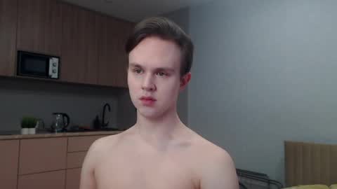 Angel online show from April 26, 3:10 pm