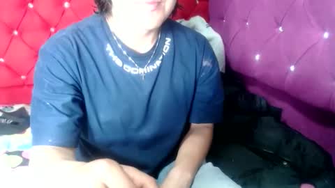 angels_0001 online show from May 3, 4:07 am