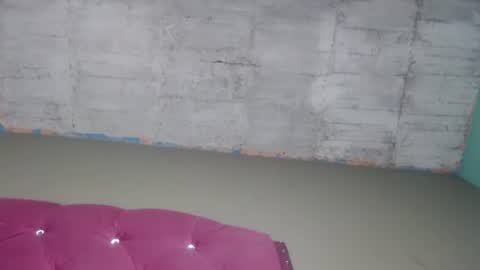 Snapshot of angels_0001 chatting on July 15, 2:55 pm angels_0001 online show from July 15, 2:55 pm