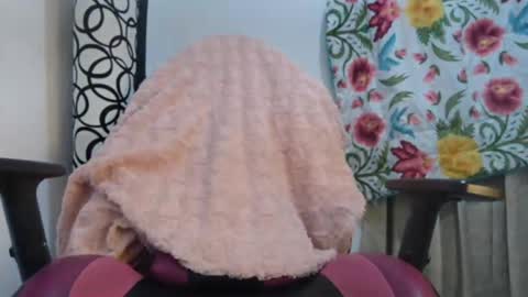 ivanna online show from April 13, 4:07 am