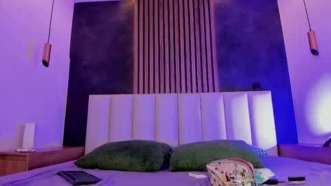 Snapshot of angelsavage__ chatting on June 6, 1:38 pm Angel 3 online show from June 6, 1:38 pm