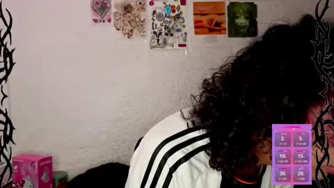   online show from December 21, 4:36 pm