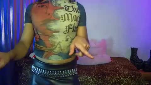   online show from June 11, 2:53 am