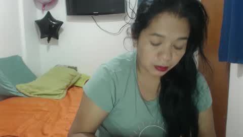 rebeca online show from November 18, 12:05 am