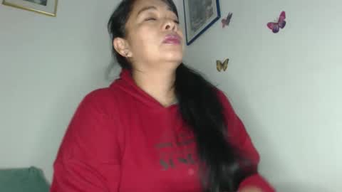 rebeca online show from May 30, 7:22 pm