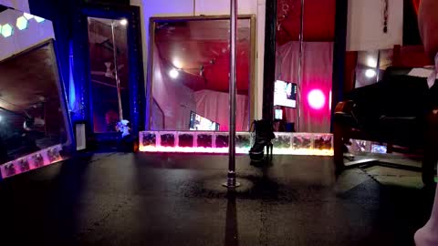 Madison Marie online show from November 30, 9:02 am