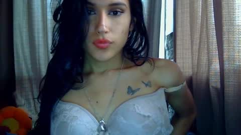 Snapshot of angelss666 chatting on October 1, 9:43 pm angelss666 online show from October 1, 9:43 pm