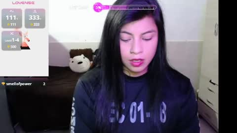 Snapshot of angelswhithe chatting on January 28, 5:14 pm angels online show from January 28, 5:14 pm