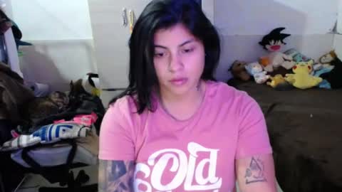 Snapshot of angelswhithe chatting on October 12, 8:08 pm angels online show from October 12, 8:08 pm