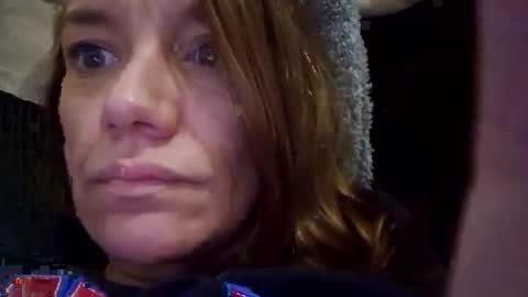 Snapshot of angelvanderpool71 chatting on December 30, 12:52 pm angelvanderpool71 online show from December 30, 12:52 pm