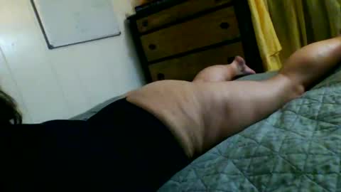Snapshot of angelvanderpool71 chatting on February 18, 12:17 am angelvanderpool71 online show from February 18, 12:17 am