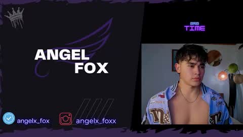 Snapshot of angelx_fox chatting on November 8, 9:24 pm Angel Fox online show from November 8, 9:24 pm