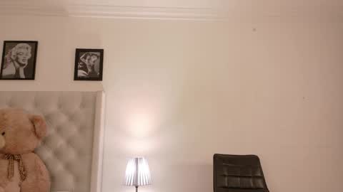 Angely  online show from April 21, 1:42 am